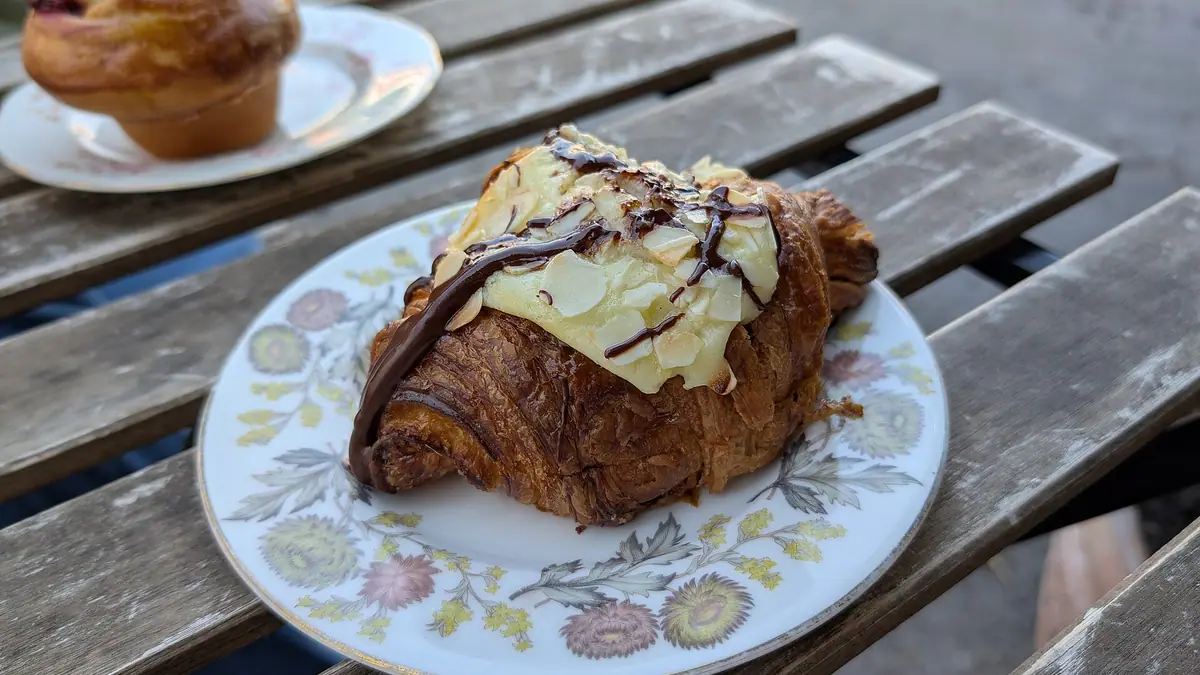 The Cake Boutique – patisserie in Ashton-in-Makerfield town centre
